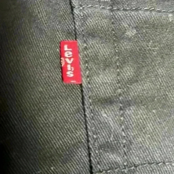 Black men’s Levi Strauss & Co. jeans pants: - Picture 4 of 7